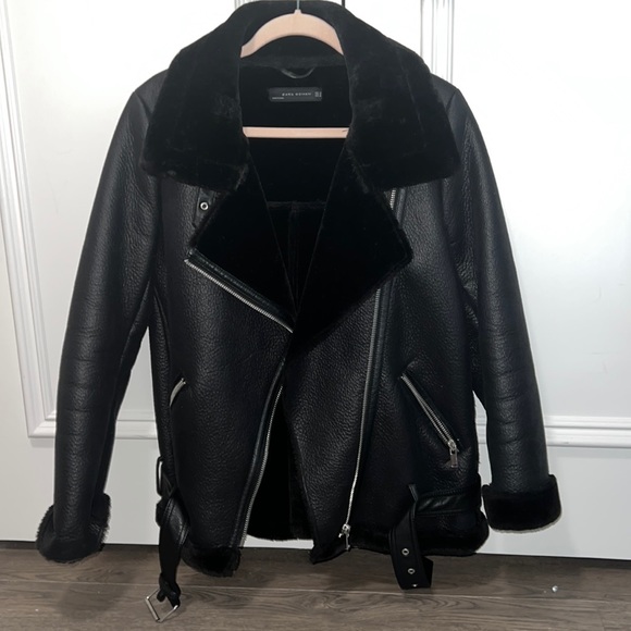 Faux Shearling Moto Jacket - Picture 3 of 4